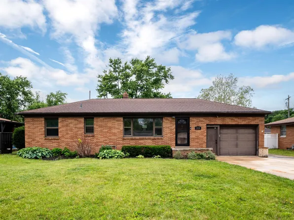 203 N Hawthorne Ave, East Peoria, IL 61611