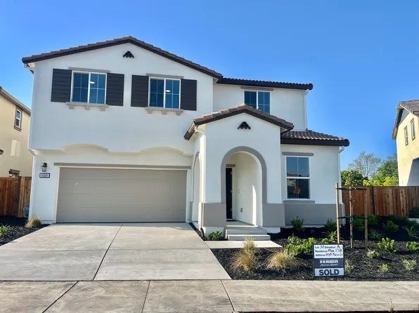 16501 Malibu Dr, Lathrop, CA 95330