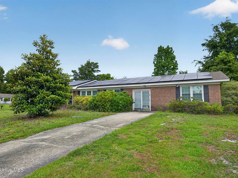 2nd image of 103 Ike Drive