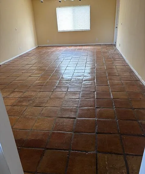 2820 Tennis Club Dr #401 — Photo 5