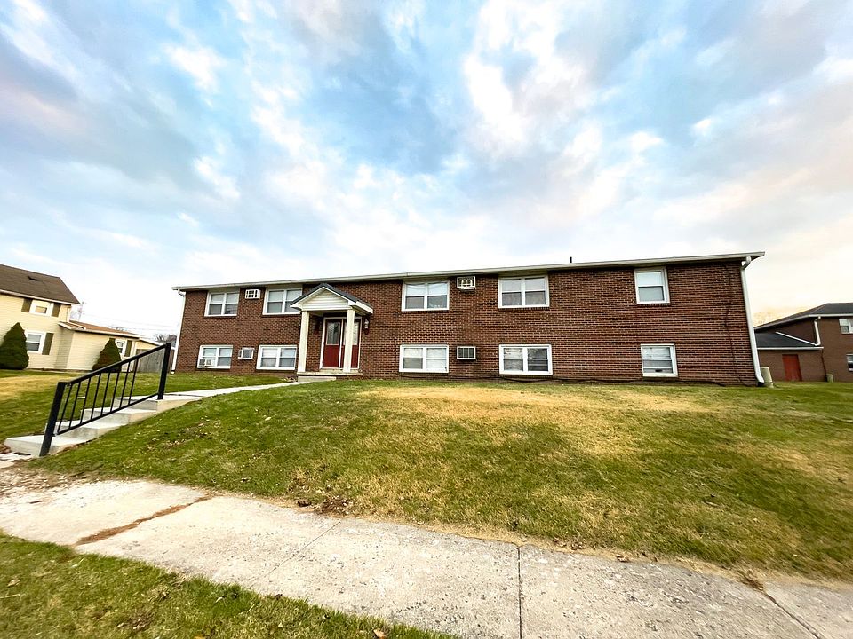 2nd image of 127 W Jackson St #22