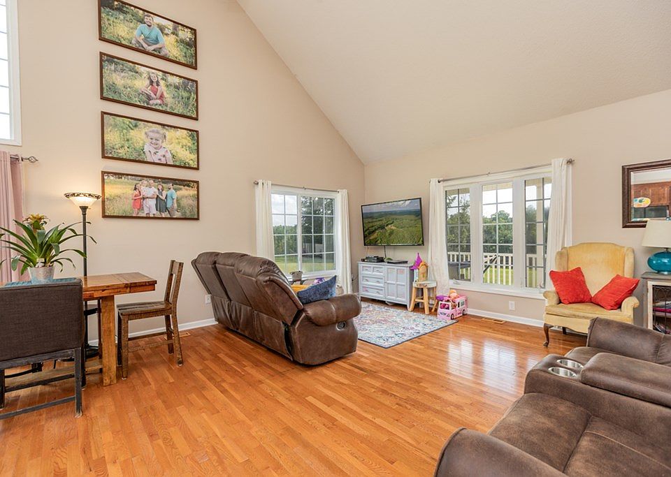 900 Connell Rd, Brodnax, VA 23920 Zillow