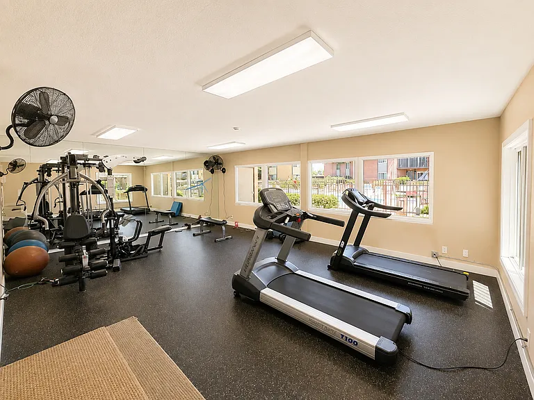 23314 Marigold Ave #S-202 — Photo 12