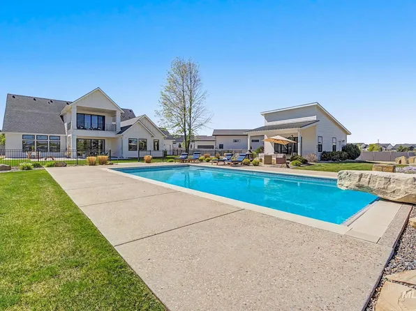 6521 S Pemberley Way, Meridian, ID 83642