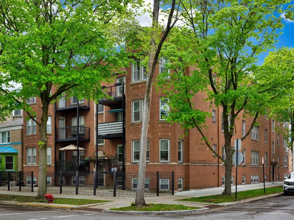 6254 N Richmond St #1, Chicago, IL 60659