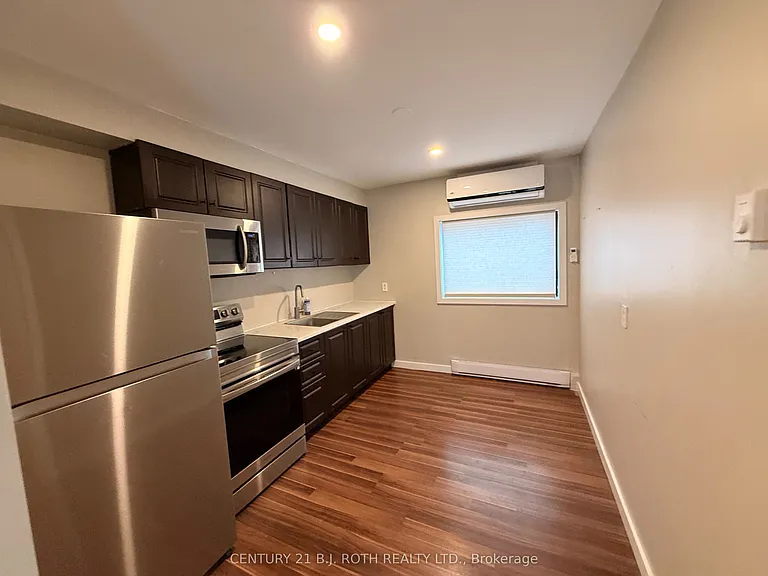 109 Toronto St #BACK — Photo 6