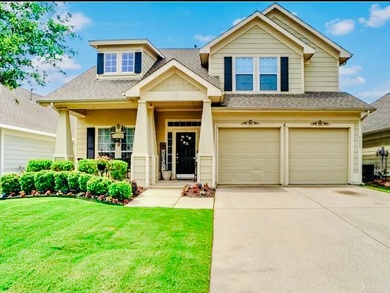 9717 Hedge Bell Dr — Photo 1