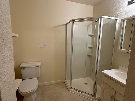 3rd image of 1420 Colorado Ave #2