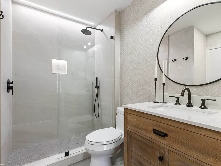 13504 Fountain View Blvd — Photo 18