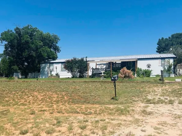 1621 Austin St, Robert Lee, TX 76945