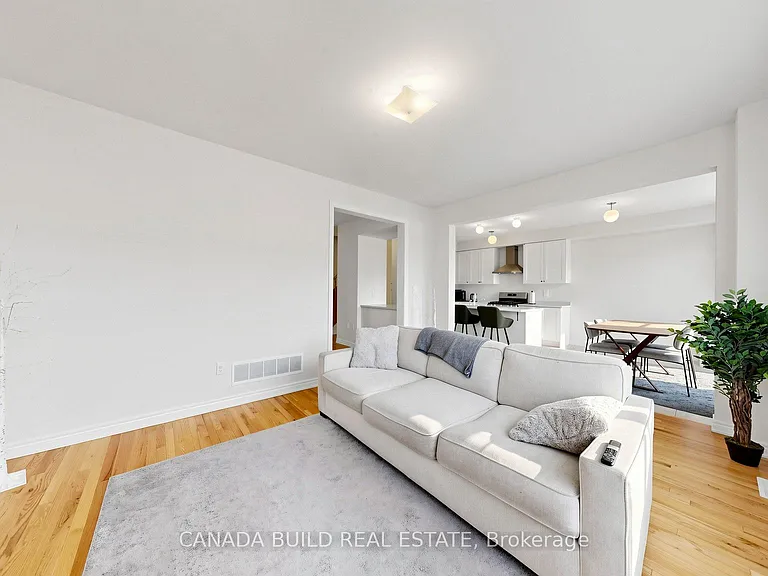 2133 Coppermine St — Photo 8