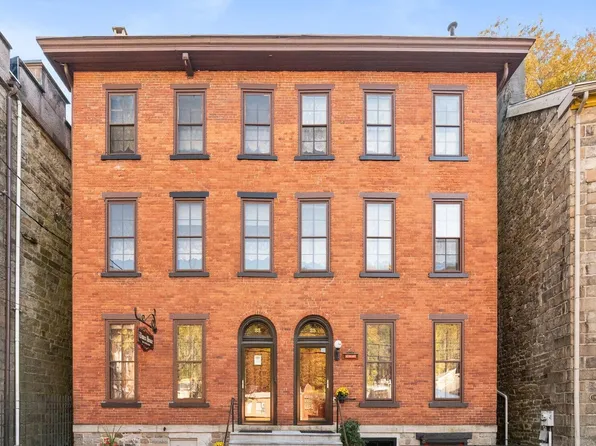 23-25 Race St, Jim Thorpe, PA 18229