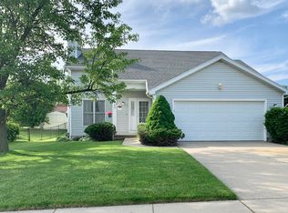 4152 Archwood Dr, Holt, MI 48842