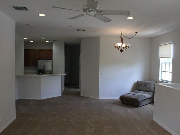 4th image of 156 Village Blvd APT B