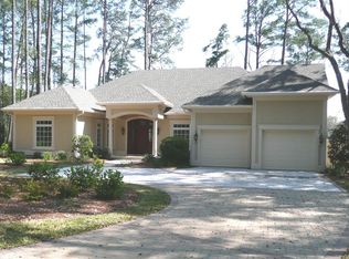 10 Mead Ln, Hilton Head Island, SC 29926
