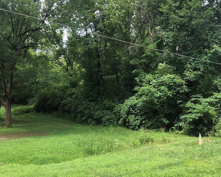 1st image of 625 Fern Dr