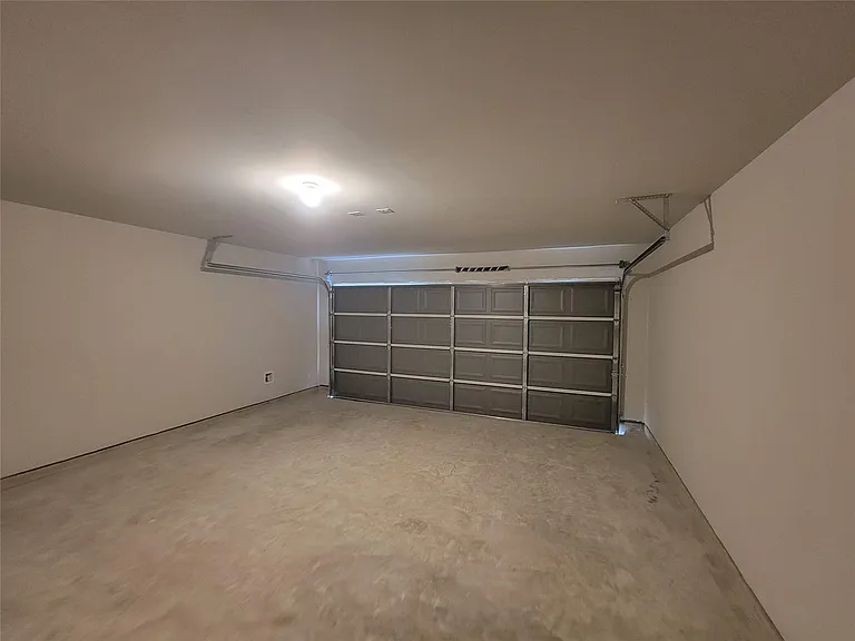 11732 Whirlaway Dr — Photo 31