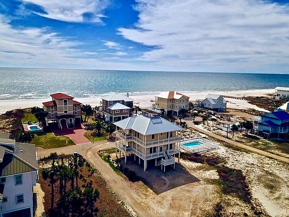 3rd image of 1120 E Gulf Beach Dr