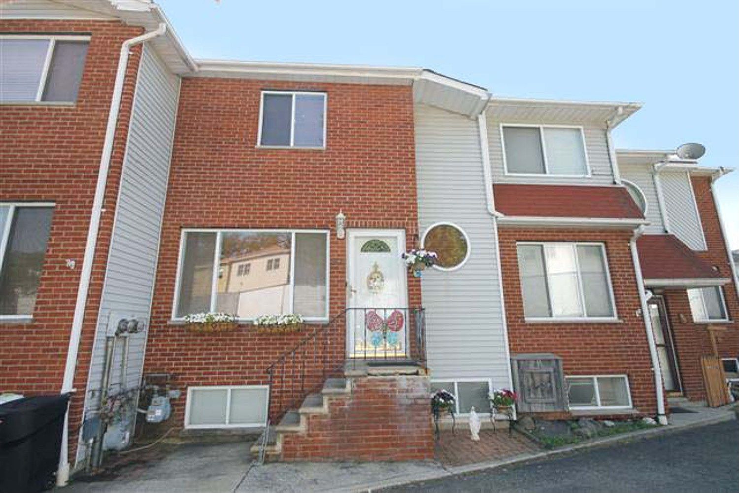 93 Cranford Ct, Staten Island, NY 10306 Zillow