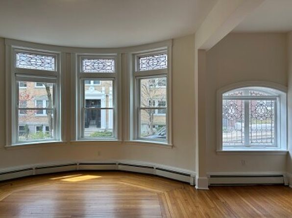 19 Fairbanks St APT 12A