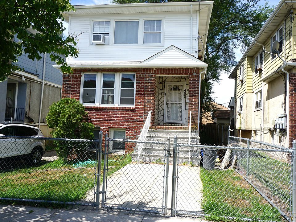 1st image of 465 Beach 67 St