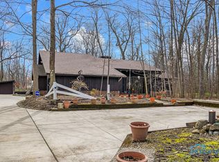 25940 W River Rd, Perrysburg, OH 43551