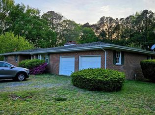 27230 Savageville Rd, Onancock, VA 23417