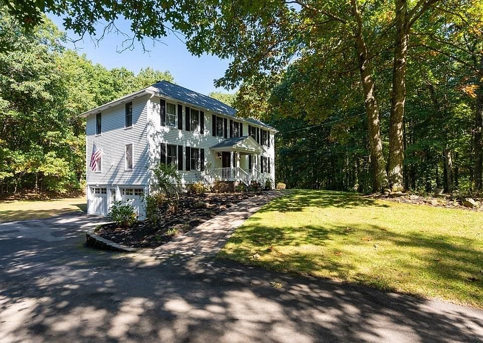 1st image of 4 Texas Ln