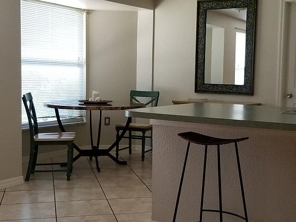 4th image of 3455 Shamrock Dr