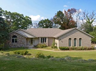 N3690 Bluff View Trl, Poynette, WI 53955