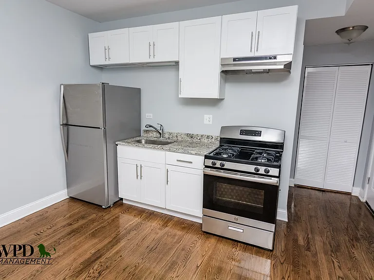 7927 S Marquette Ave — Photo 3