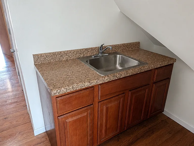 352 Jackson St #1 — Photo 16