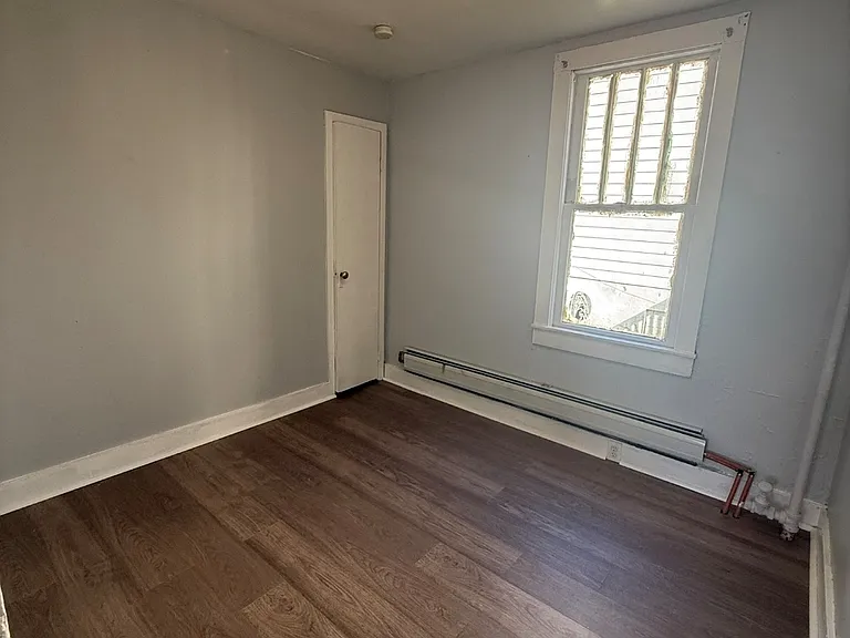 1-426 Phelps St — Photo 7