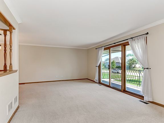 3rd image of 10455 Eagle Ridge Dr #141