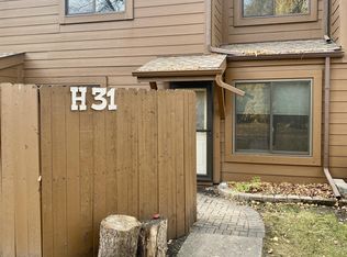 3802 Cherry St APT H31, Grand Forks, ND 58201