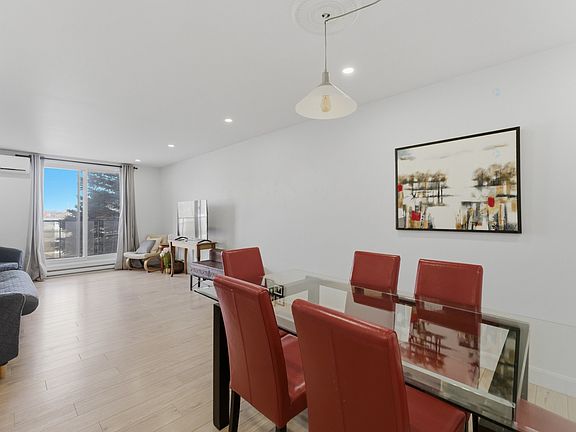 3rd image of 320 Rue Du Bord De Leaf #O-205