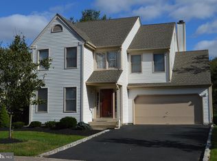 7 Ruby Ct, Newtown, PA 18940