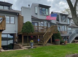 1368 Stardust Ave NW, Canton, OH 44708
