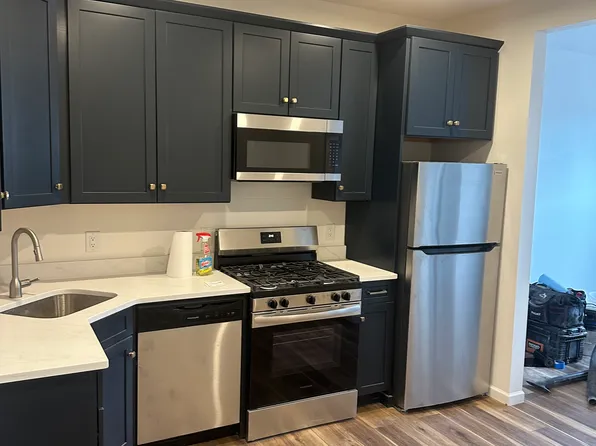 392 Cliff St APT 3, Fairview, NJ 07022