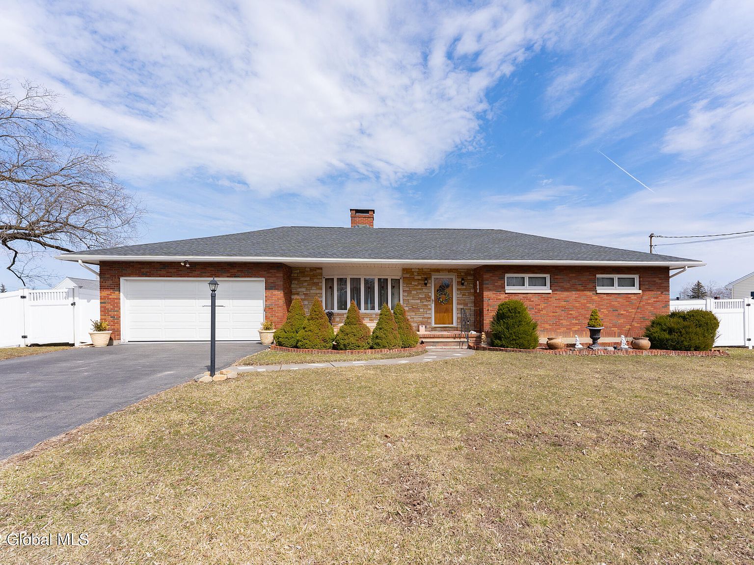 16 New Street, Amsterdam, NY 12010 Zillow