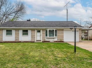 621 S Village Dr, Bloomington, IN 47403