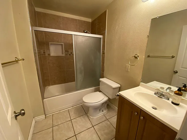 4346 Cherokee Ave #1 — Photo 8