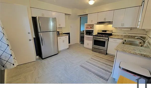 13578 Cedar Rd #1 — Photo 9