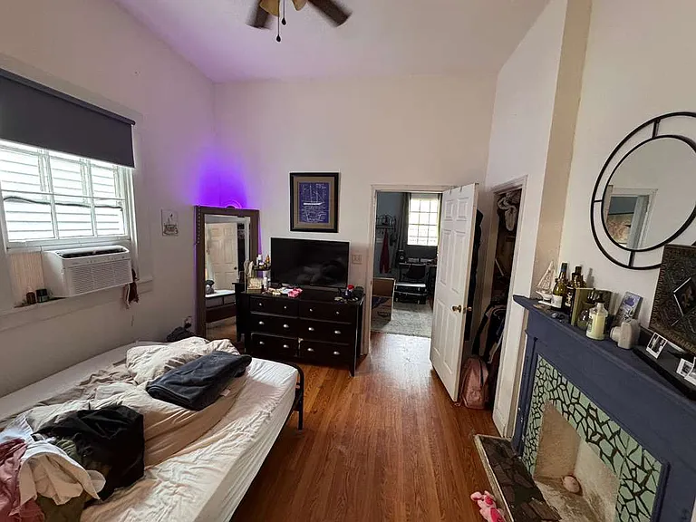 1706 Cambronne St — Photo 18