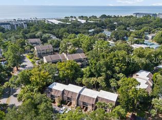 11 Tanglewood Dr APT 5, Hilton Head Island, SC 29928