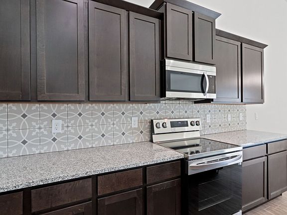 4th image of 4028 Apache Pine Pl #B