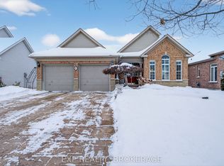 97 Abbey Dawn Dr, Loyalist, ON K0H1G0