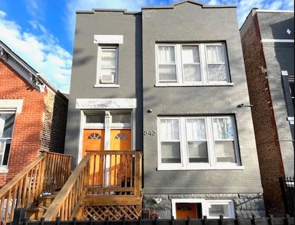 843 N Francisco Ave #1F