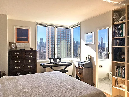 Rented by Corcoran | media 7