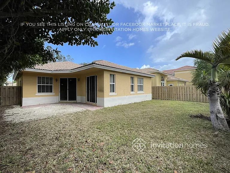 9118 SW 161st Ter — Photo 19